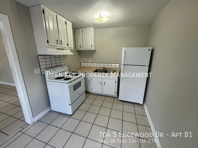 Foto del edificio - 704 S Edgewood Dr