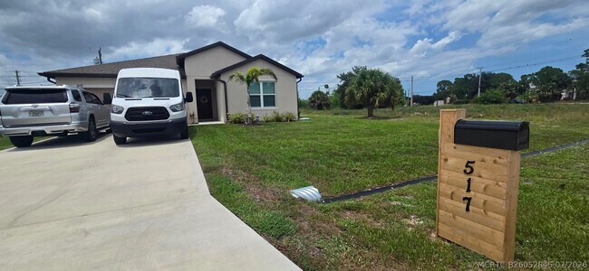 Foto del edificio - 517 SW Halden Ave