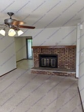 Building Photo - 1904 Oliver Dr