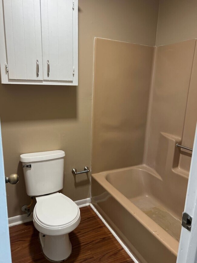 Foto del edificio - Efficiency Downstairs Apartment in Sulphur, La