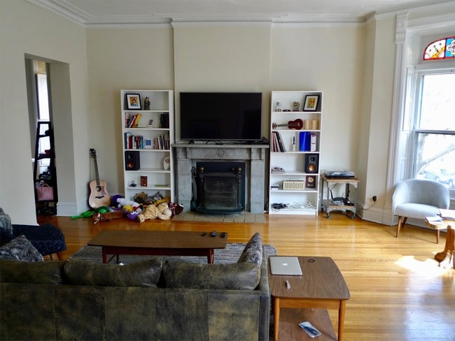 Building Photo - 1840 N Orleans St