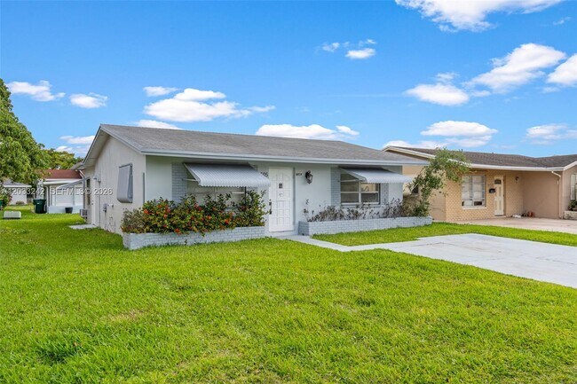 Foto del edificio - 7505 NW 58th St