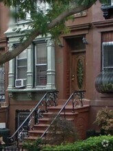 Building Photo - 805 Greene Ave
