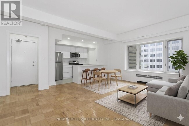 Building Photo - 110 St Clair Ave W