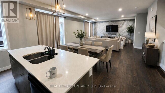 Photo du bâtiment - 177 Edgevalley Rd