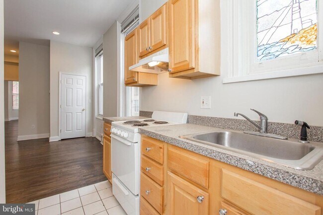 Foto del edificio - Fairmount 1BD/1BA