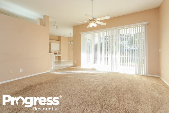Foto del edificio - 3712 72nd Ave Cir E