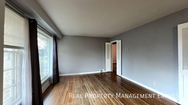 Foto del edificio - 3 Bedroom 2 Bathroom Single Family Home w/...