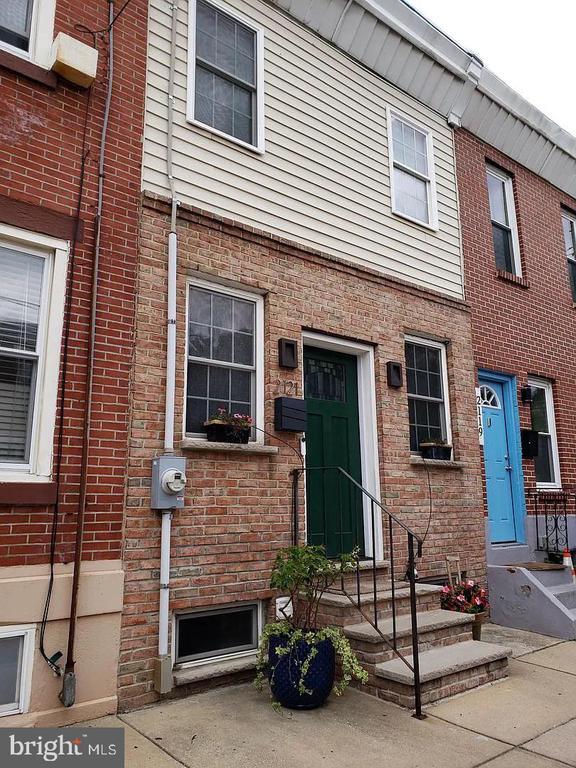 Foto principal - 2121 Oakford St