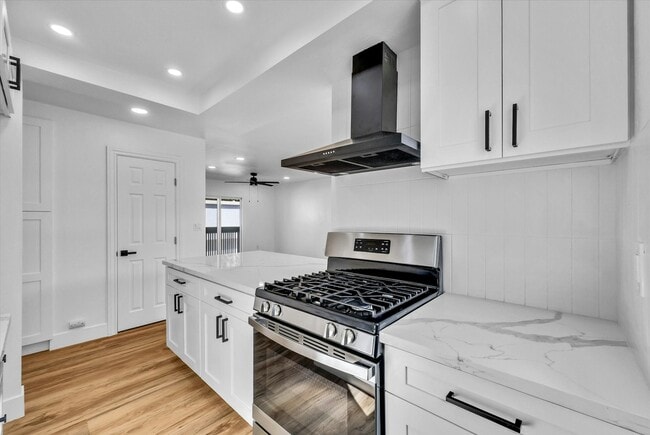 Building Photo - 18652 Libra Cir