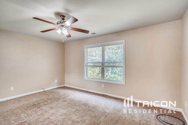 Foto del edificio - 2737 Cove View Ct SE