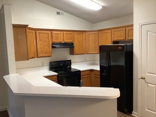 Building Photo - 15005 Cane Field Dr