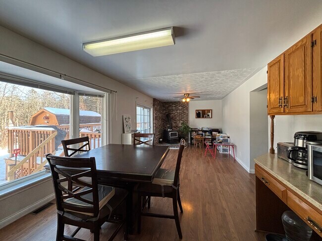 Photo du bâtiment - House for Rent