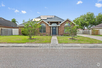 Building Photo - 5233 Clearview Dr