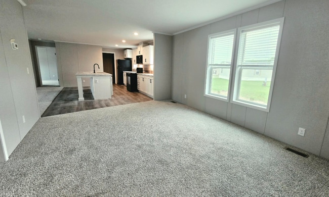Building Photo - 8049 Harbour Dr