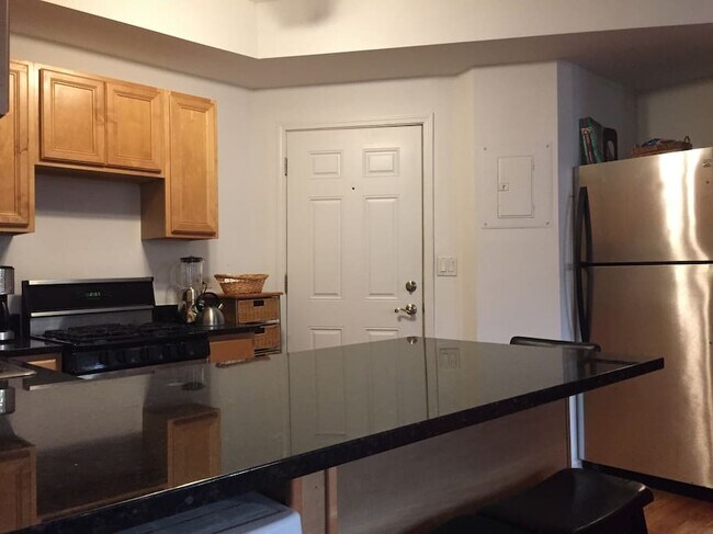 Foto del edificio - 2850 N Christiana Ave