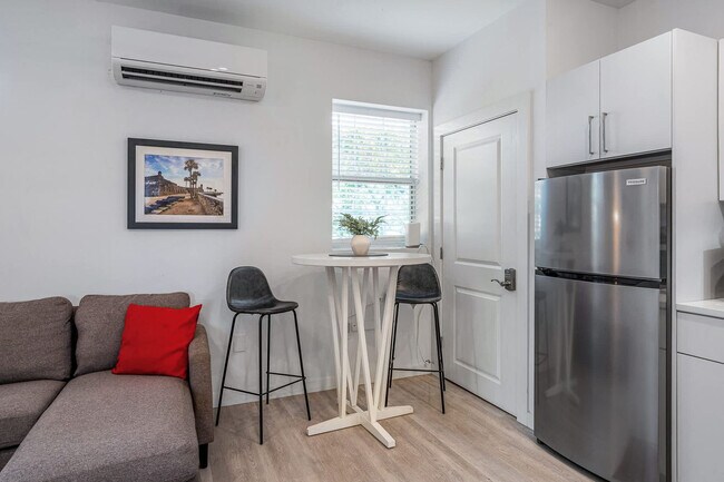 Building Photo - 23 Old Mission Ave