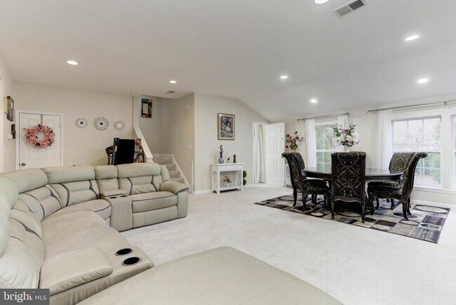 Foto del edificio - 7465 Browns Bridge Rd