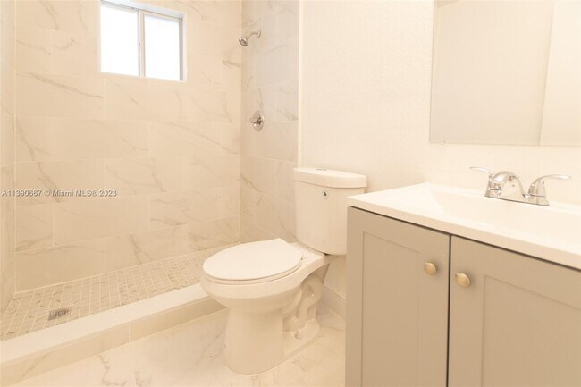 Foto del edificio - 837 NW 57th St