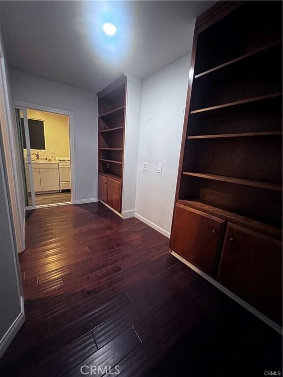 Building Photo - 124 N Janet Pl