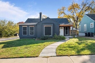 Building Photo - 4101 Lovell Ave