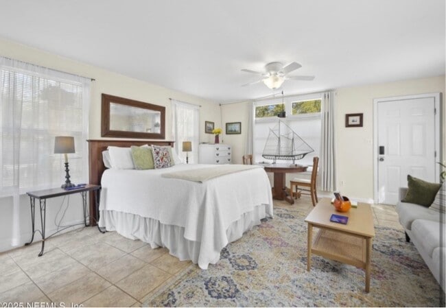 Foto del edificio - 509 Live Oak St