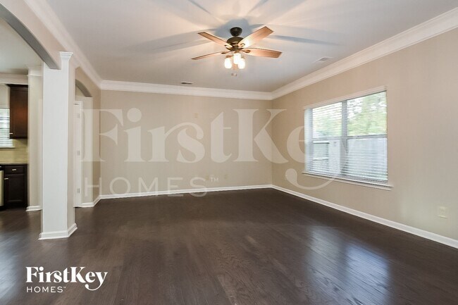 Building Photo - 100 Stone Manor Ct