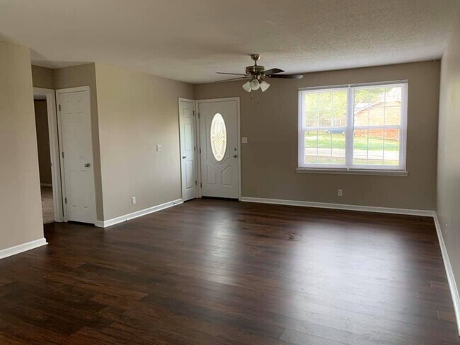 Foto del edificio - 3 Bedroom Home For Rent in St. Bethlehem A...