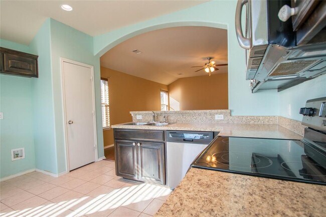 Building Photo - 2029 Matador Ranch Rd