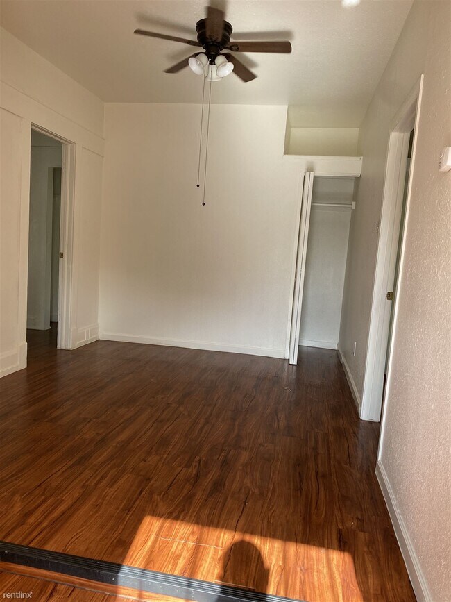 Foto del edificio - 3 br, 1 bath House - 3382 Eucalyptus Avenue A