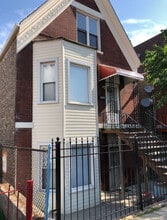 Building Photo - 1944 W 35th St