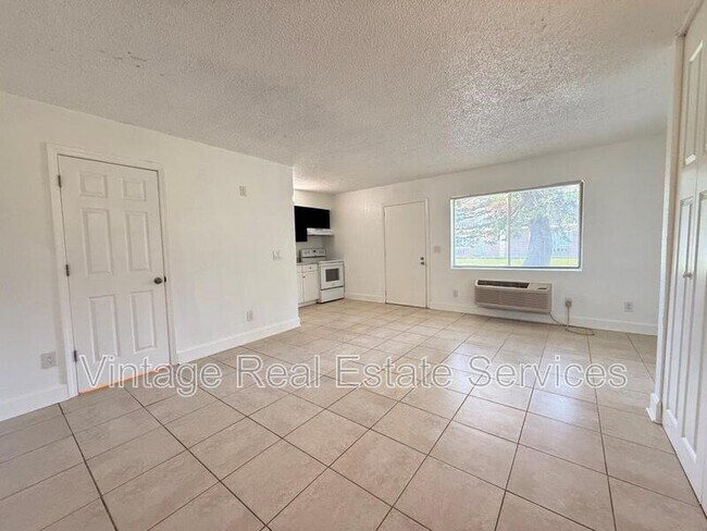 Foto del edificio - 3301 58th Ave S