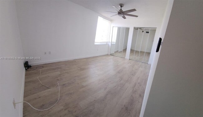 Building Photo - 250 180th Dr