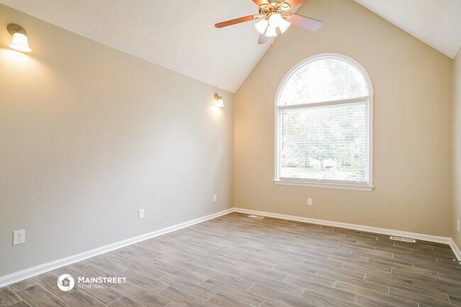 Building Photo - 108 Autumn Pine Ct