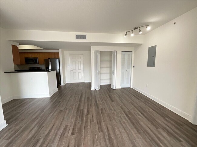 Foto del edificio - 9357 SW 77th Ave