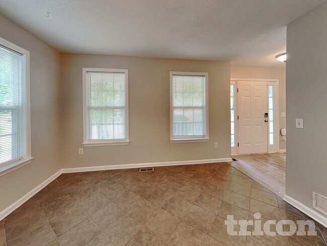 Foto del edificio - 153 Clear Brook Trail