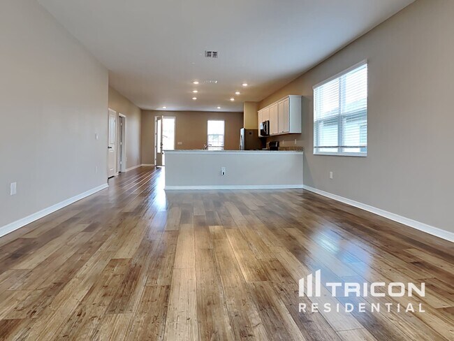Building Photo - 6100 Dolostone Drive Lakeland FL