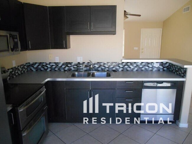 Building Photo - 520 E Del Rio Street Chandler AZ