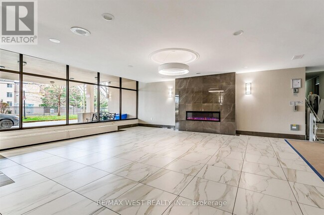 Building Photo - 130 Neptune Dr