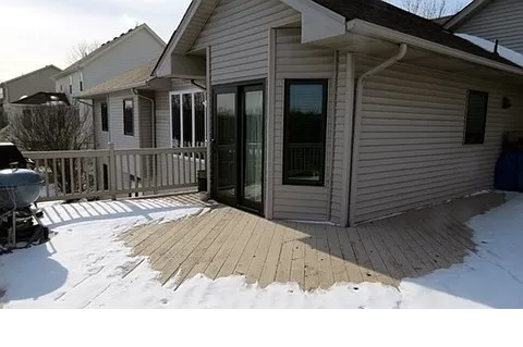 Building Photo - 9120 Trotters Ln