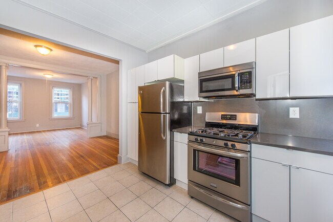 Kitchen - 334 2nd St