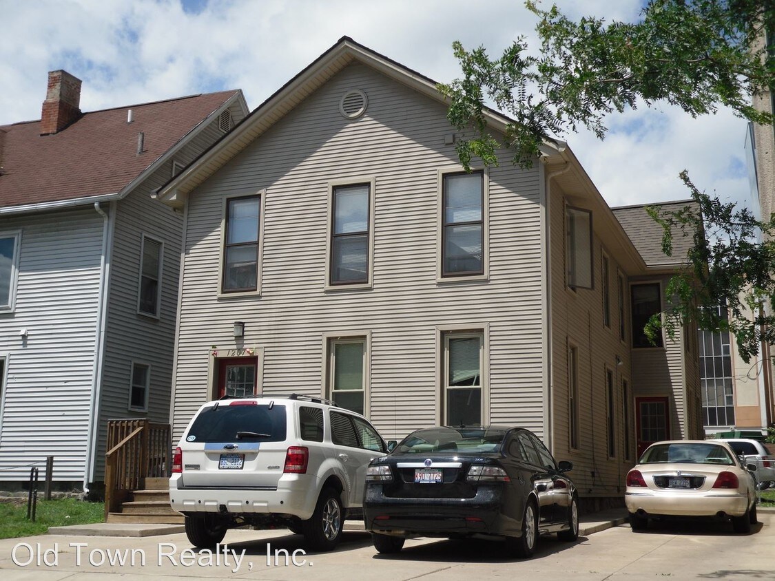 Primary Photo - 1207 Willard St