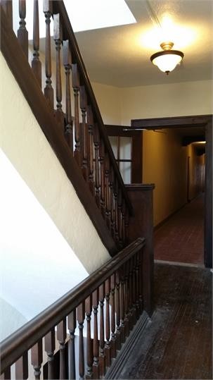 Foto del edificio - 6804 W Clinton Ave