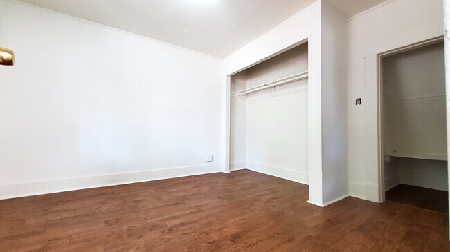 Building Photo - 1328 N Harrison Ave