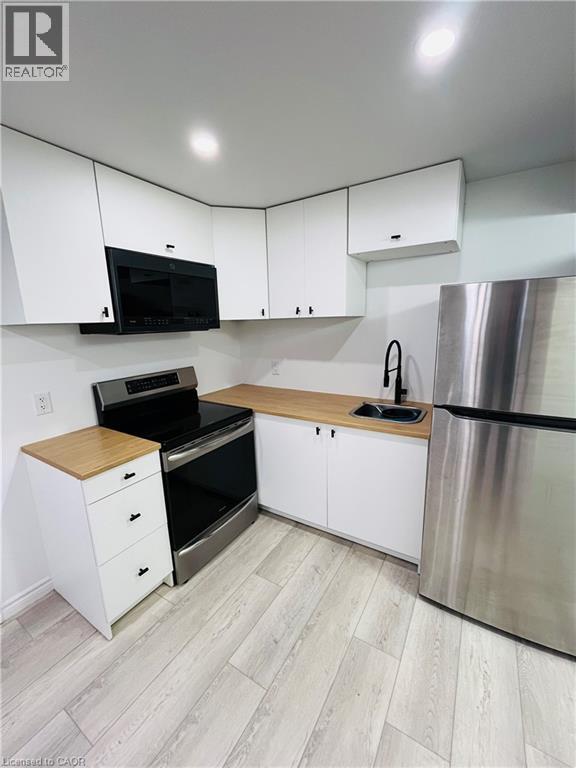 Building Photo - 292 Freure Dr