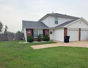 Building Photo - 1505 Native Dancer Ct