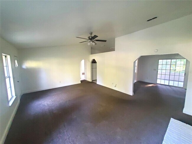 Building Photo - 41 Pecan Dr