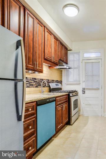 Foto del edificio - 965 Randolph St NW