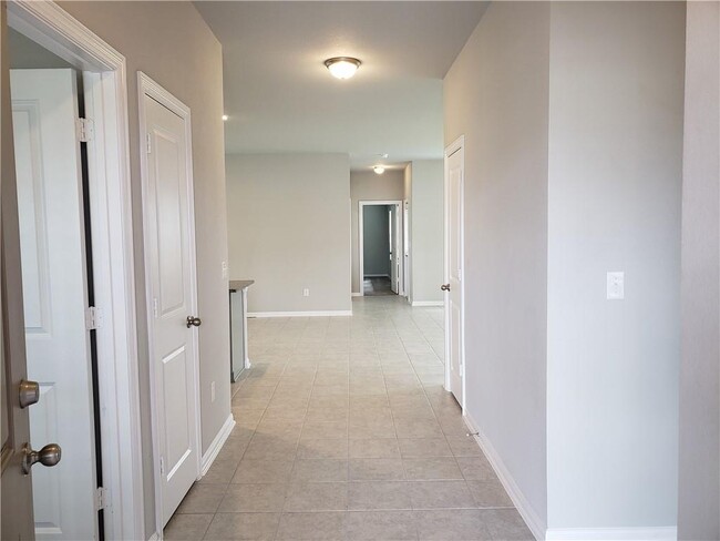 Building Photo - 105 Englenook Dr