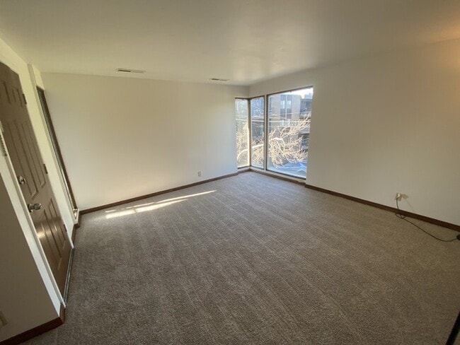 Photo - 560 S 1200 E (Salt Lake City, UT) Apartment